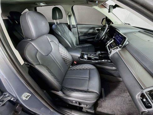 Used 2023 Kia Sorento SX AWD/4WD image 31