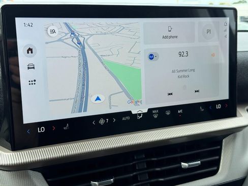 New 2026 Ford Explorer Active image 18