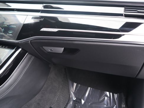 Used 2022 Audi S8 w/ S8 Comfort Plus Package image 64