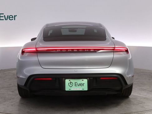 Used 2022 Porsche Taycan RWD image 15