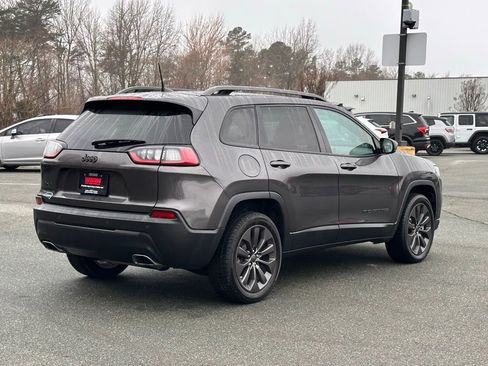 Used 2021 Jeep Cherokee Latitude Lux 80th Anniv w/ Quick Order Package 26U 80TH image 9