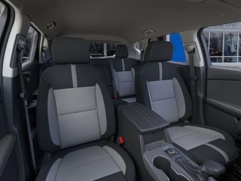 New 2025 Chevrolet Blazer LT w/ Convenience Package image 42