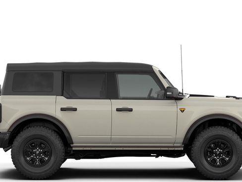 New 2026 Ford Bronco Badlands image 5