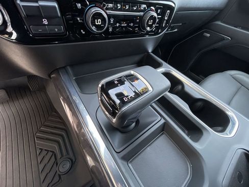 Certified 2024 Chevrolet Silverado 1500 LTZ image 15