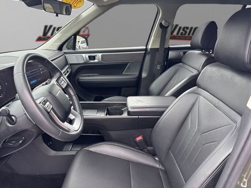 Used 2025 Hyundai Santa Fe SEL AWD/4WD image 9