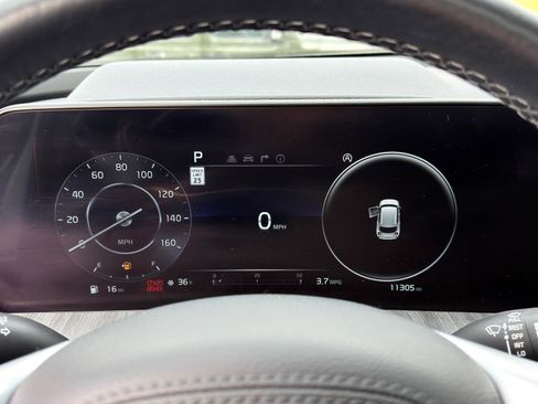 Used 2023 Kia Telluride SX image 19