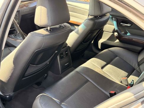 Used 2007 BMW 328i Sedan RWD image 4