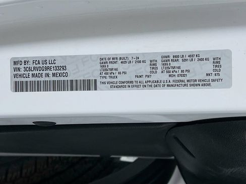 Used 2024 RAM ProMaster 2500 w/ Convenience Group FWD image 30