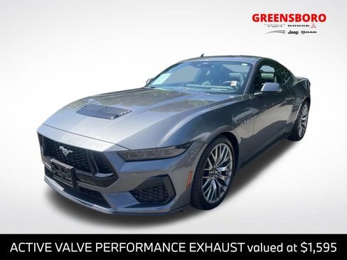 Used 2025 Ford Mustang GT Premium RWD image 1