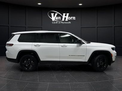 New 2025 Jeep Grand Cherokee L Limited w/ Luxury Tech Group II
