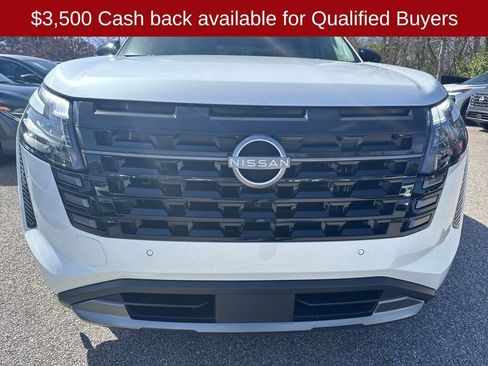 New 2026 Nissan Pathfinder Platinum image 36