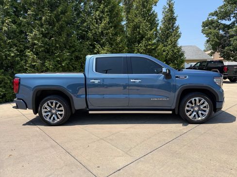 Used 2024 GMC Sierra 1500 Denali AWD/4WD image 32