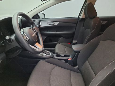 Used 2023 Kia Forte LXS FWD image 17