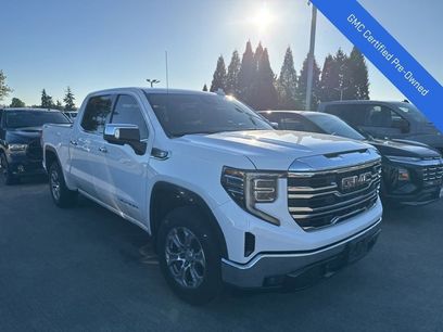 Certified 2022 GMC Sierra 1500 SLT w/ SLT Convenience Package