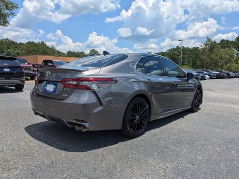 Used 2021 Toyota Camry XSE FWD image 5