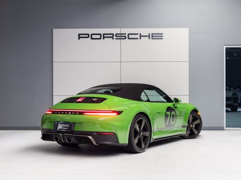 Certified 2026 Porsche 911 GTS RWD image 7