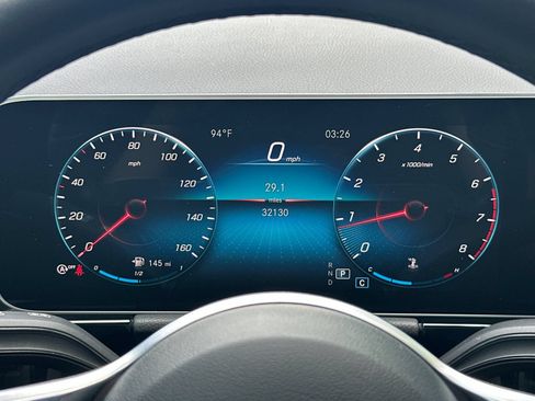 Certified 2021 Mercedes-Benz GLA 250 4MATIC w/ Premium Package image 28