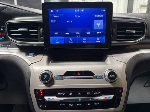 Used 2023 Ford Explorer XLT w/ Equipment Group 202A image 11