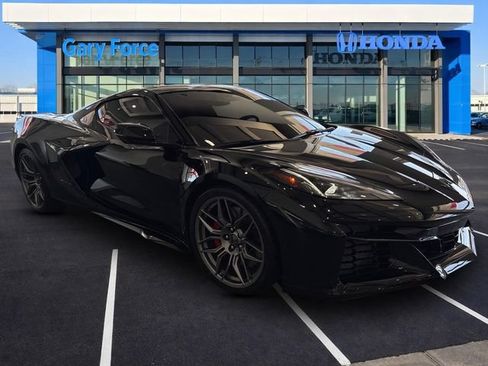 Used 2024 Chevrolet Corvette Z06 RWD image 1