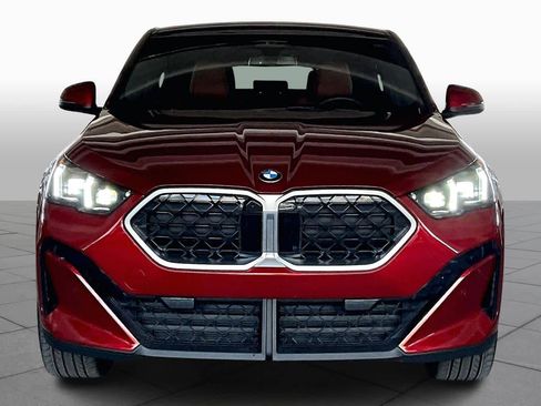 Used 2026 BMW X2 xDrive28i image 3