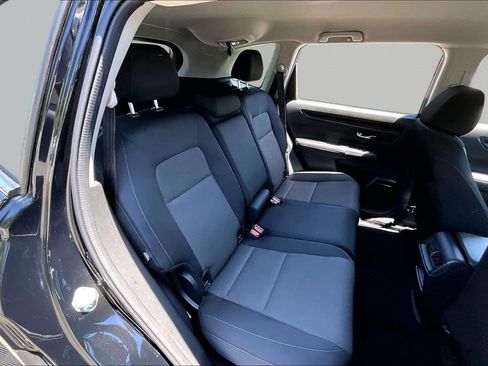 Used 2025 Honda CR-V LX image 17