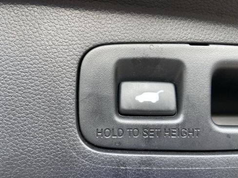 Used 2024 Honda CR-V EX-L image 51
