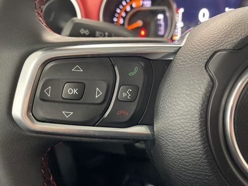 Used 2023 Jeep Wrangler Unlimited Rubicon image 34