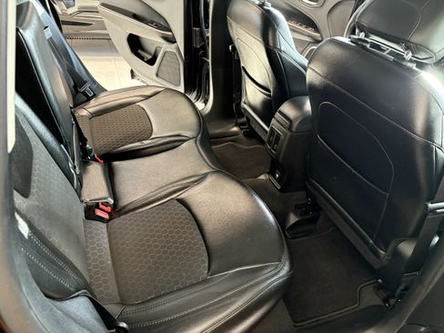 Used 2020 Jeep Compass Latitude image 6