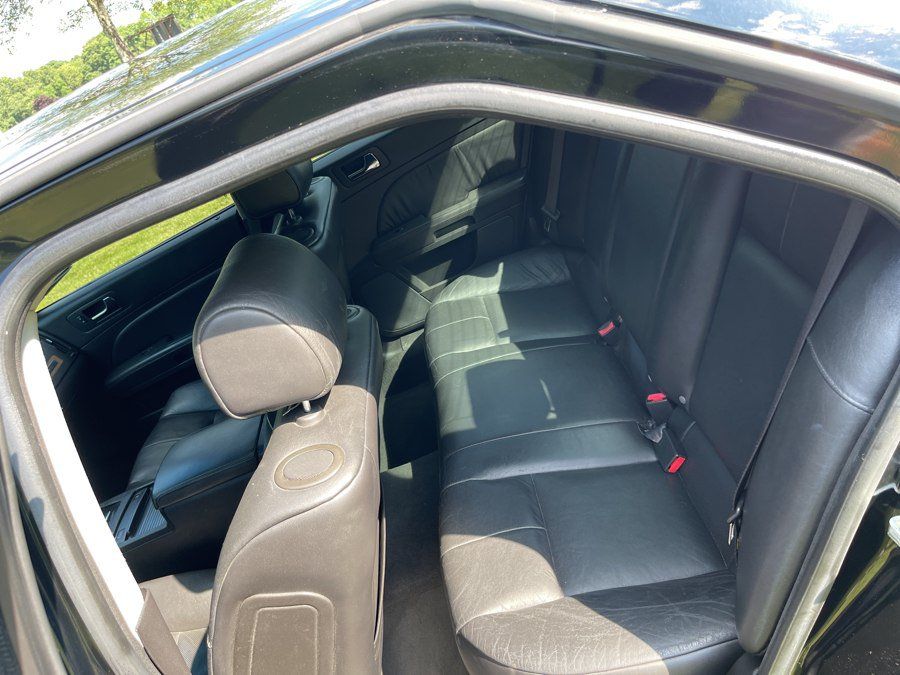 Used 2006 Cadillac STS V8 w/ Preferred Equipment Group RWD image 38