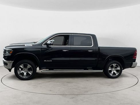 Used 2019 RAM 1500 Laramie AWD/4WD image 3