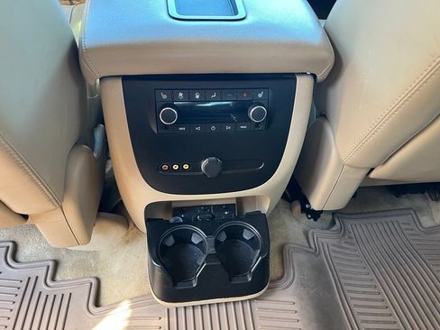 Used 2008 GMC Yukon Denali AWD/4WD image 24