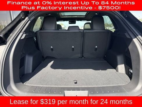 New 2025 VinFast VF 8 Plus image 31