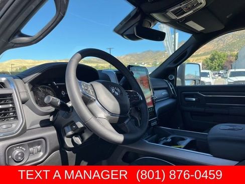 New 2026 RAM 2500 Laramie AWD/4WD image 15