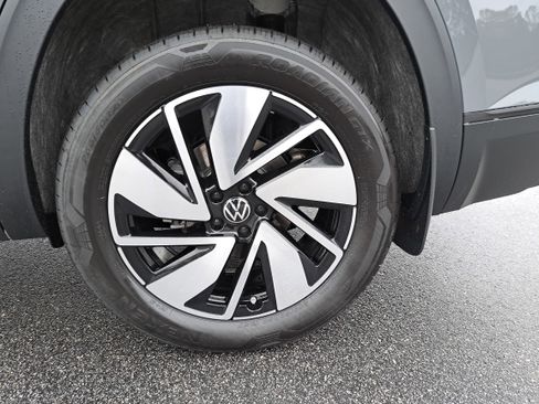 New 2026 Volkswagen Atlas SE FWD image 33