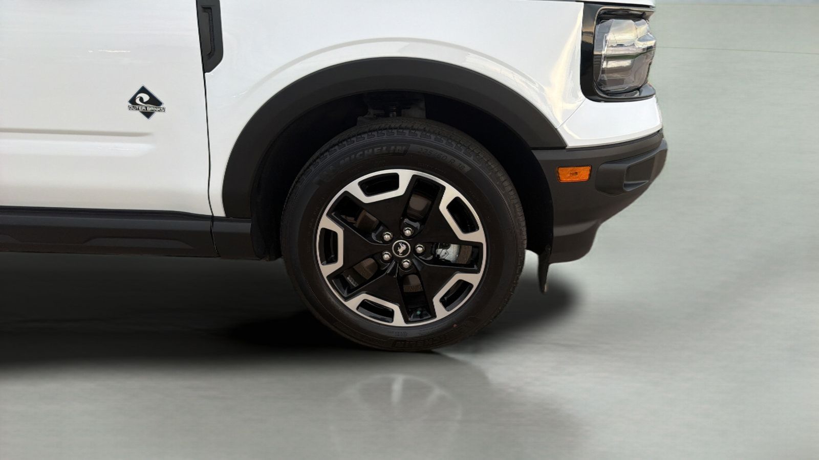 Used 2024 Ford Bronco Sport Outer Banks w/ Tech Package AWD/4WD image 14
