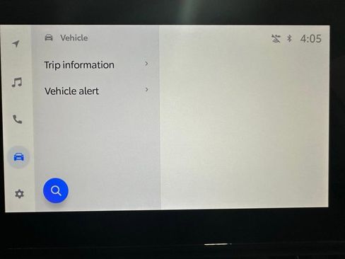 Used 2025 Toyota RAV4 XLE image 29