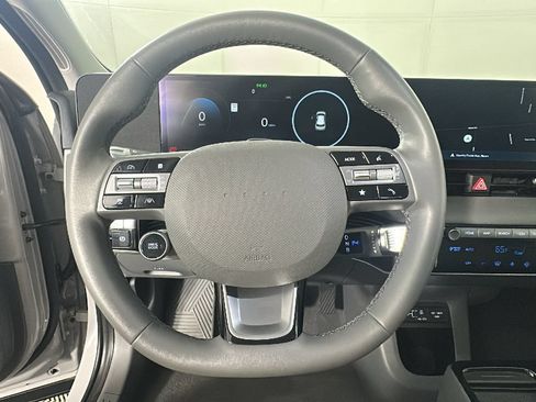 Certified 2025 Hyundai Ioniq 5 SEL AWD/4WD image 18