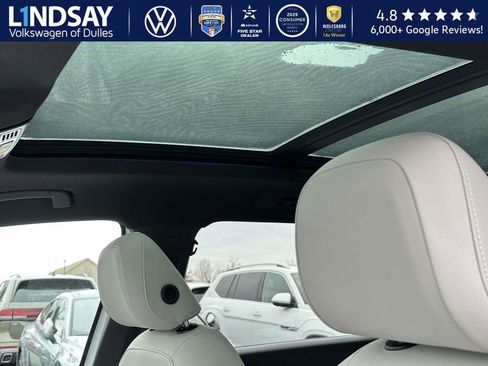 Used 2020 Volkswagen Tiguan SE R-Line w/ 3rd Row Seat Package image 25