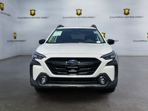 Used 2025 Subaru Outback Onyx Edition AWD/4WD image 2