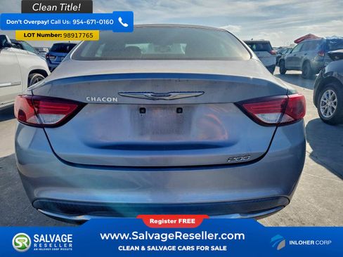 Used 2015 Chrysler 200 Limited image 8