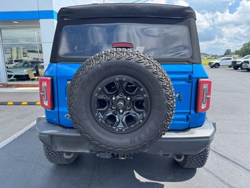Used 2021 Ford Bronco Badlands w/ Sasquatch Package AWD/4WD image 6