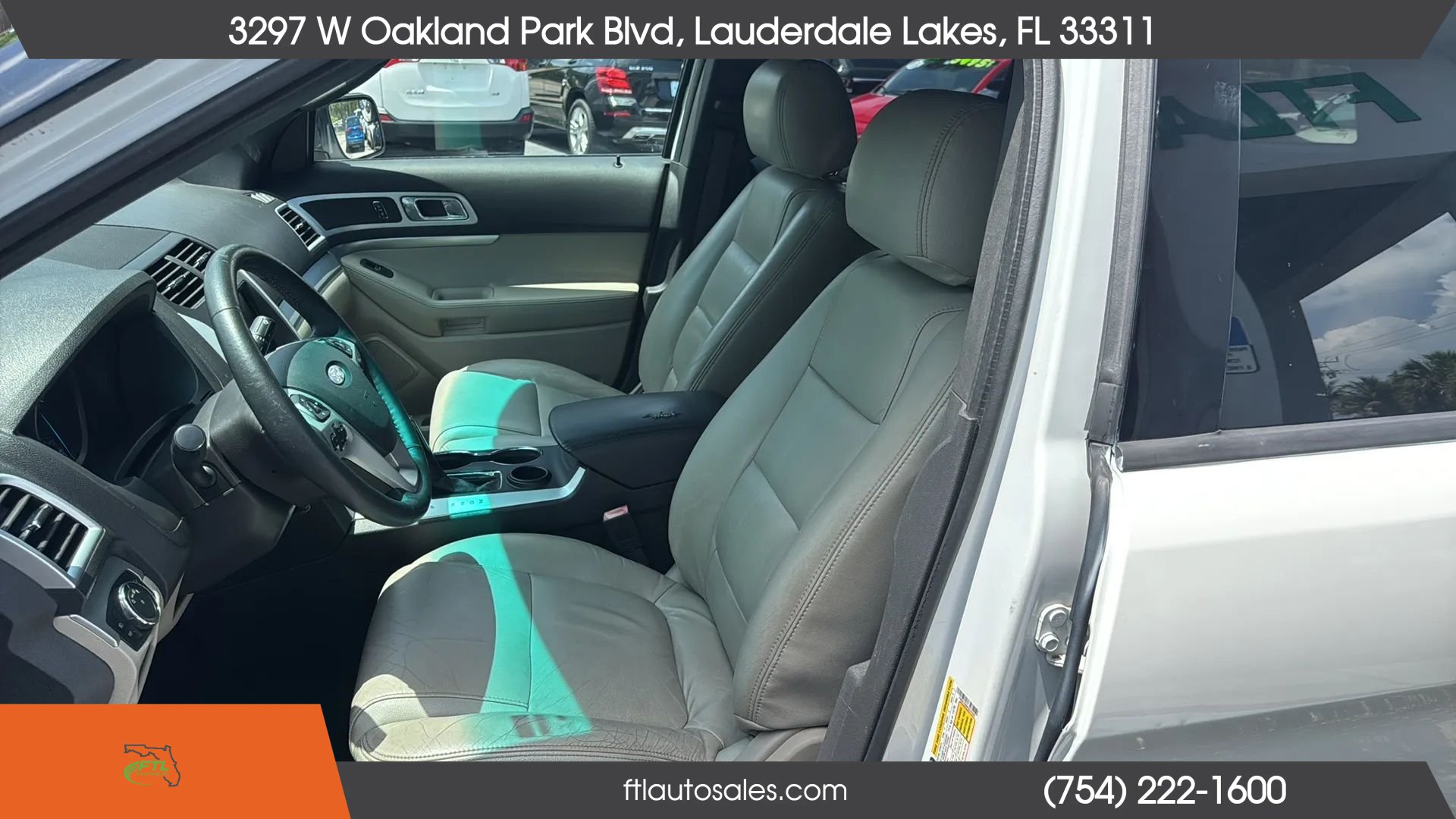 Used 2015 Ford Explorer XLT w/ Equipment Group 201B FWD image 19