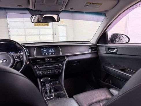 Used 2018 Kia Optima EX FWD image 29