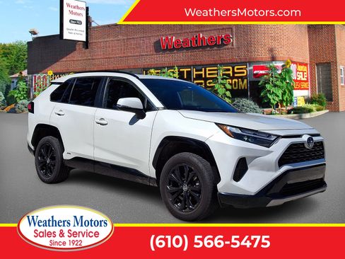 Used 2022 Toyota RAV4 SE w/ Convenience Package AWD/4WD image 1