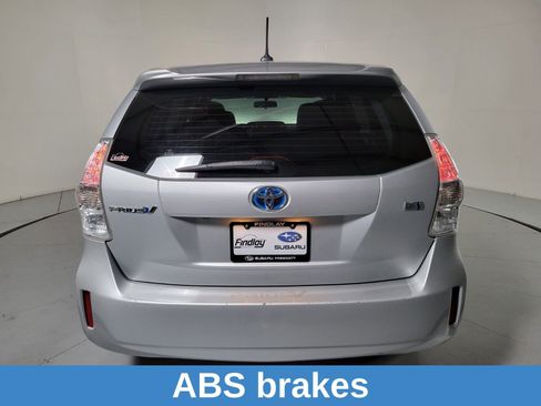 Used 2014 Toyota Prius V Three image 6