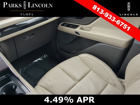 Certified 2022 Lincoln Aviator Reserve w/ Elements Package Plus image 12