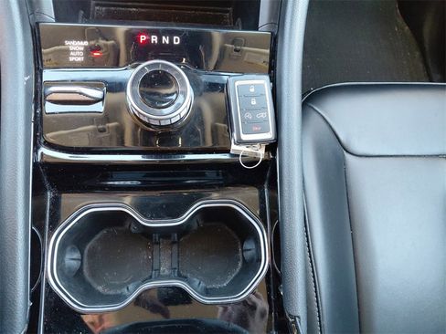 Used 2023 Jeep Grand Cherokee L Limited image 37