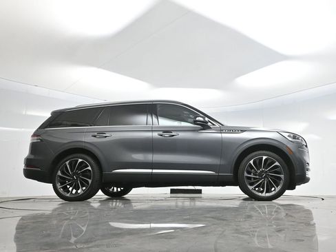 Used 2023 Lincoln Aviator Reserve w/ Equipment Group 201A AWD/4WD image 55