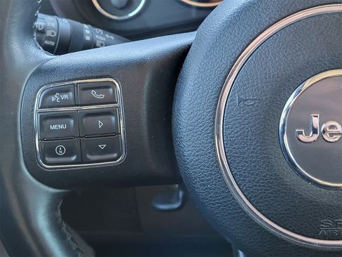 Used 2014 Jeep Wrangler Unlimited Rubicon w/ Connectivity Group image 24