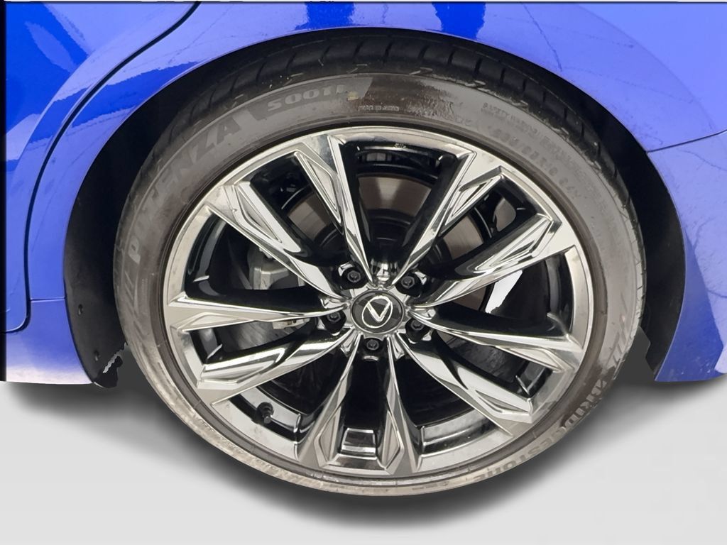 Used 2024 Lexus IS 350 F Sport RWD image 12